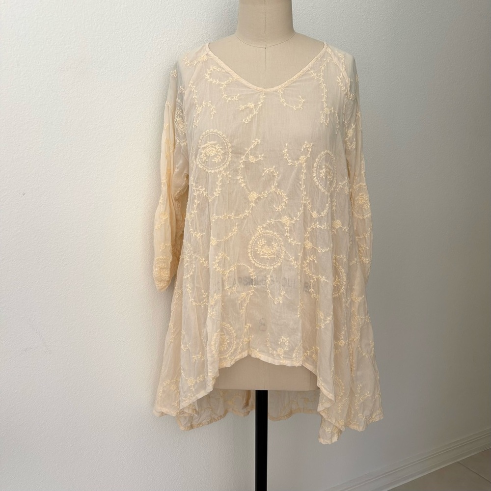 Ewa I Wall Jutta Top NWOT Cream Embroidered Hi-Lo Button-Back Cottagecore M